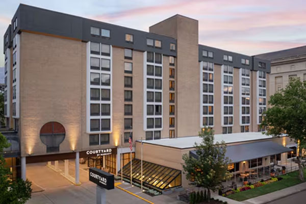 Courtyard by Marriott Pittsburgh University Center