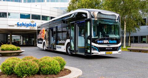 Schiphol purchases new electric passenger buses as part of commitment to innovation and sustainability