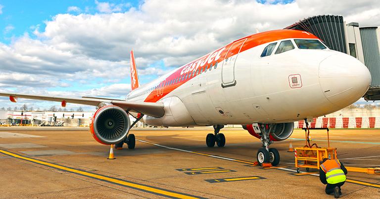 London Gatwick trials innovative new Smart Stand technology to enhance passenger experience and operational efficiency