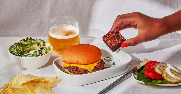 Delta elevates inflight dining and hospitality experience with Shake Shack partnership